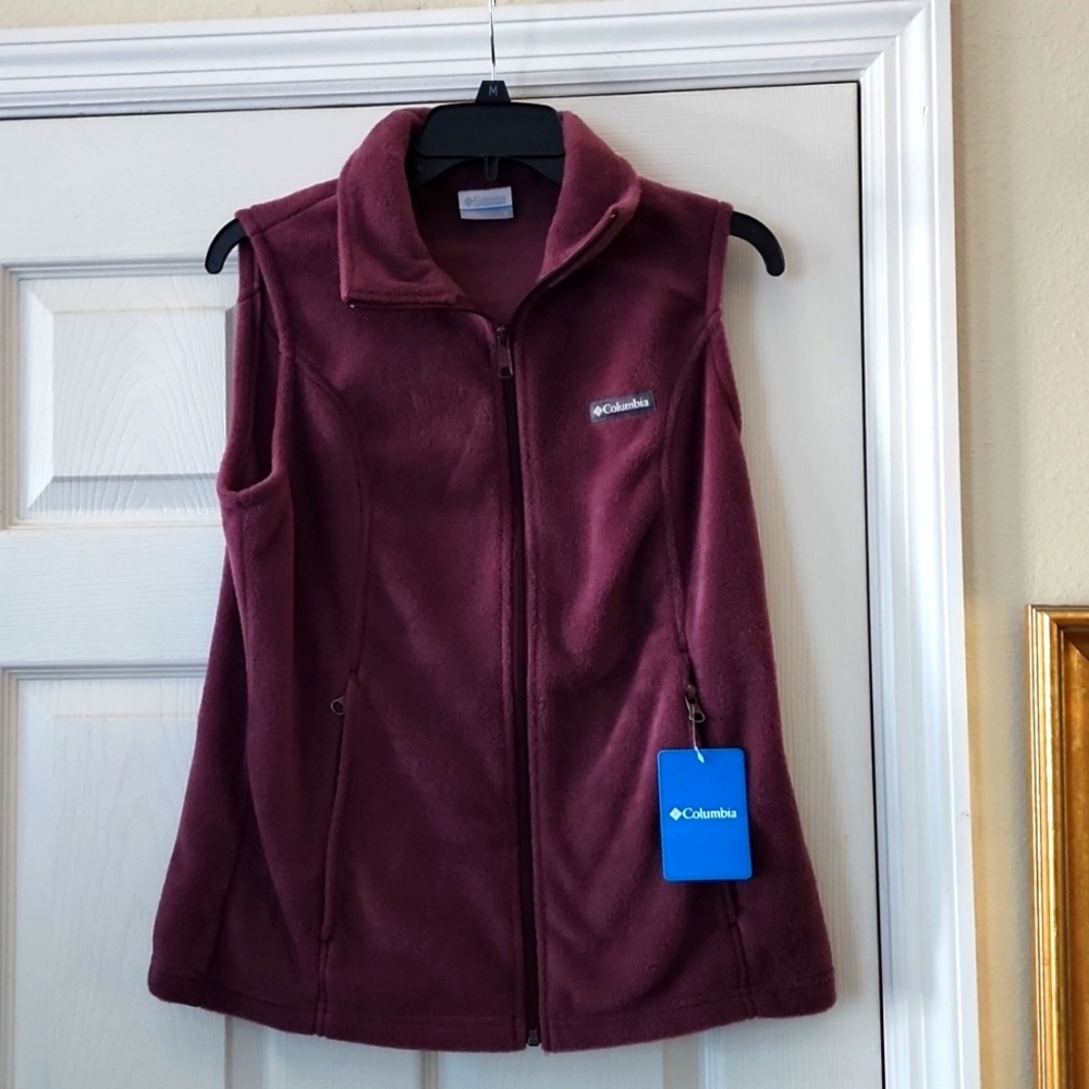 Columbia Women's Burgundy Fleece Vest